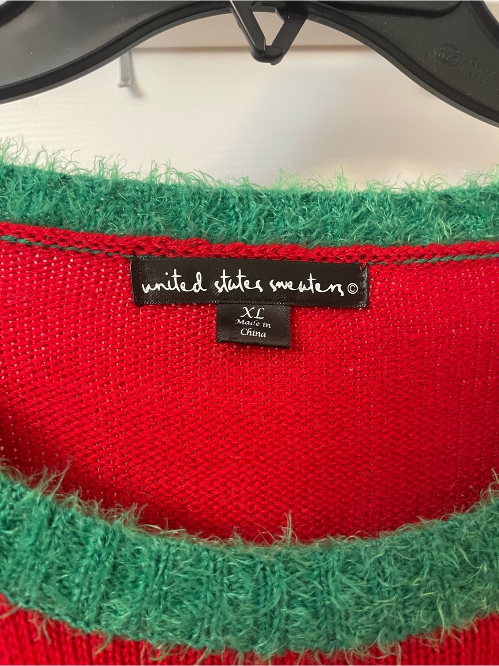 Women’s Red Holiday Reindeer Sweater with Green Trim XL - Picture 3 of 3